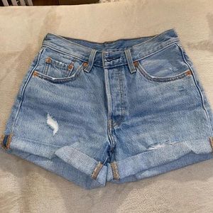 Levi’s 501 shorts